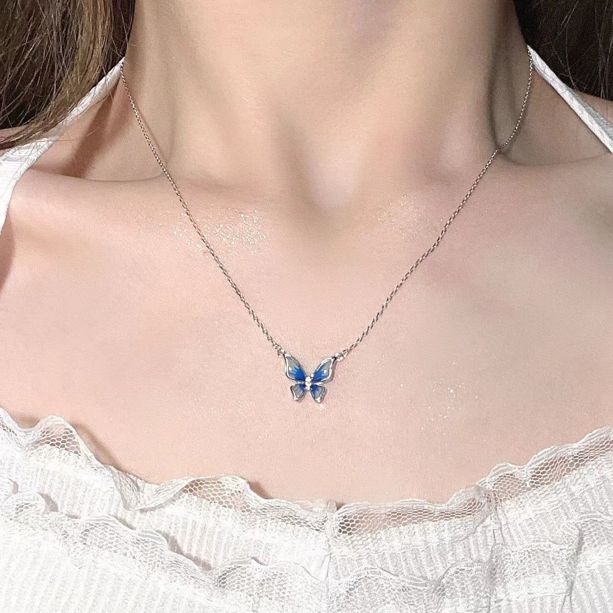 Wholesale Gradient Blue Butterfly Clavicle Necklace